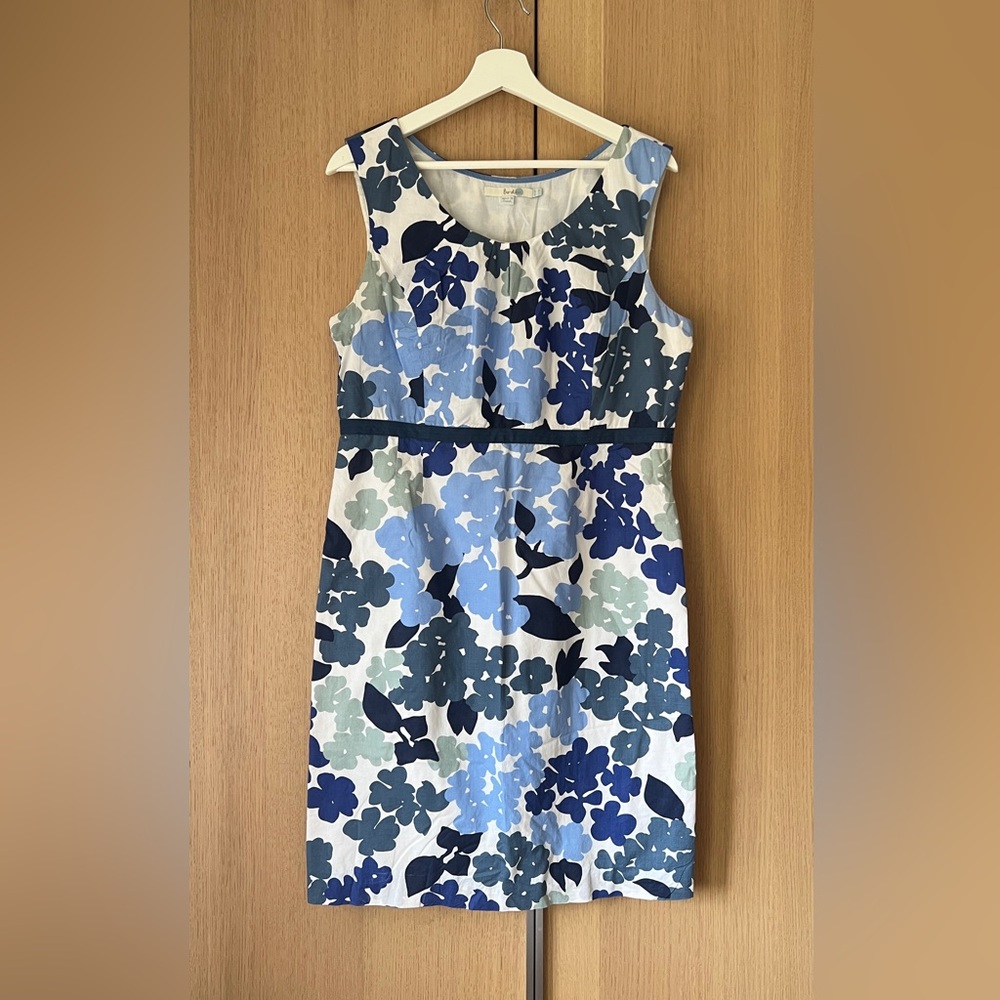 Boden blue floral dress, size 10R